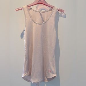 Women’s size medium pink tech tank